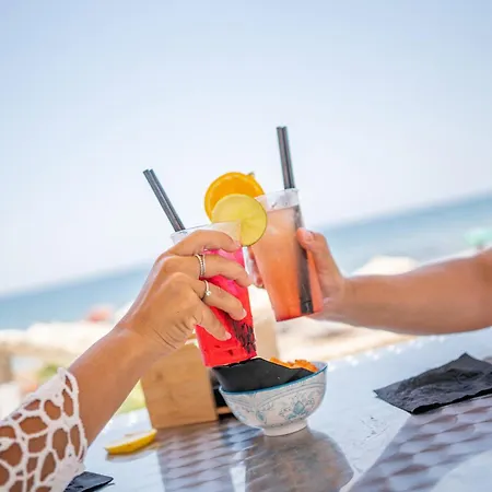 Le Castella & Beach 3*