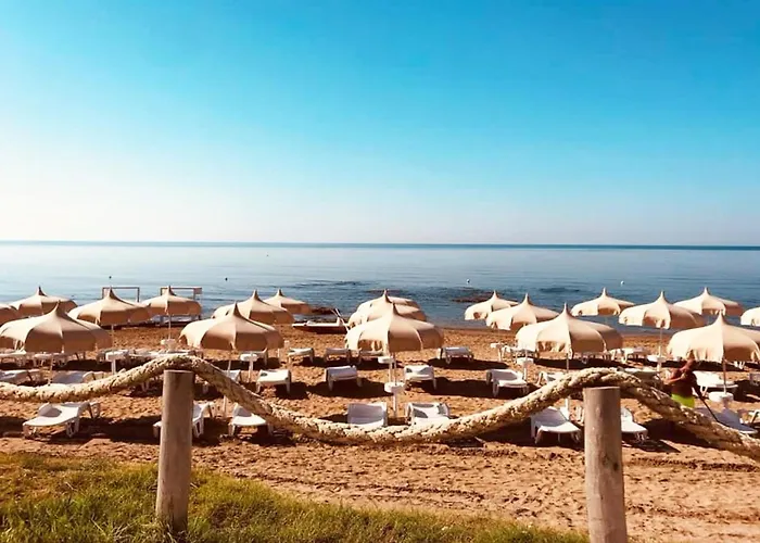 Le Castella & Beach מלון דירות לה קסטלה