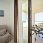 Le Castella & Beach Aparthotel