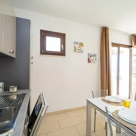 Le Castella & Beach 3*