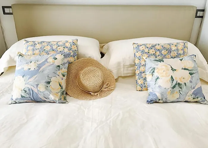 Le Castella & Beach 3*