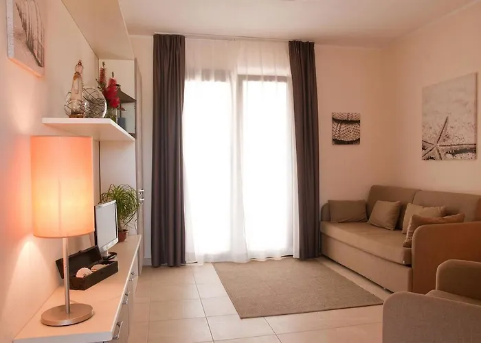 Aparthotel Le Castella 3*